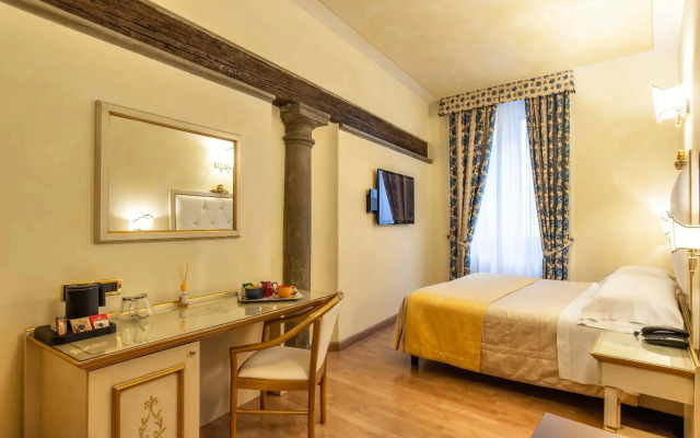Hotel Alba Palace