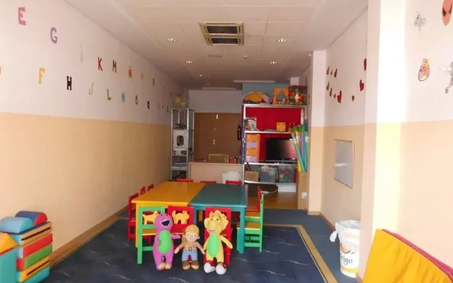 Suite Hotel Puerto Marina