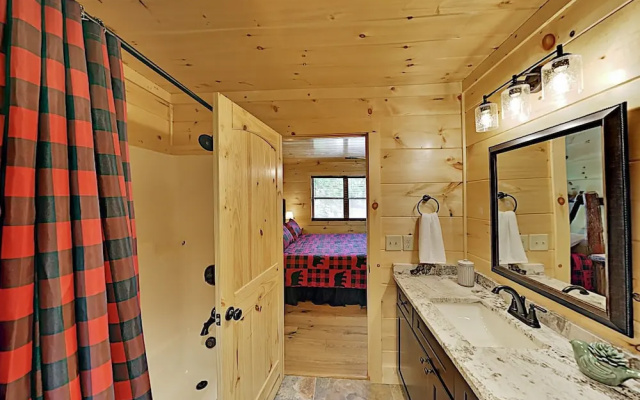 428pottr 2 Bedroom Cabin