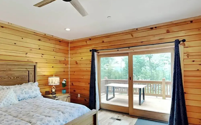 Fortune Mountain Retreat by Taylor Made Deep Creek
