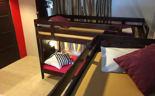 Hua Hin Paradise Guesthouse
