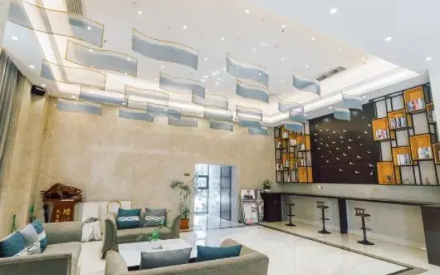 Manxin Jiayin Hotel