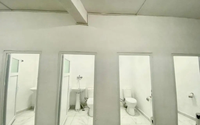 Hamam Hostel 1469