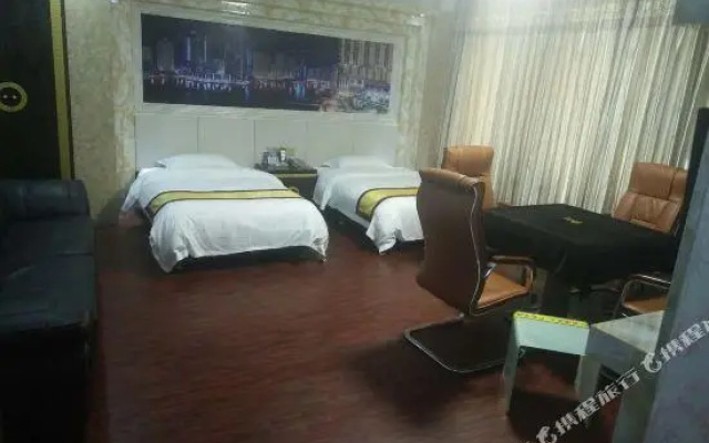 Huanan Hotel