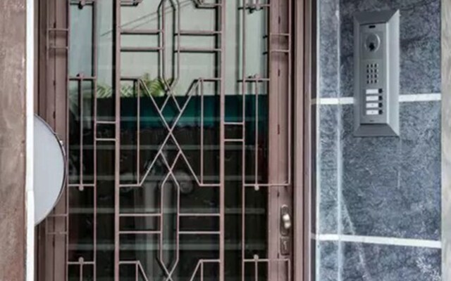 Отель Acropolis Suites 2 - Where else in Athens вид на фасад