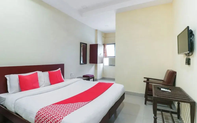 Collection O 47526 G Silver Hotels Mount Road