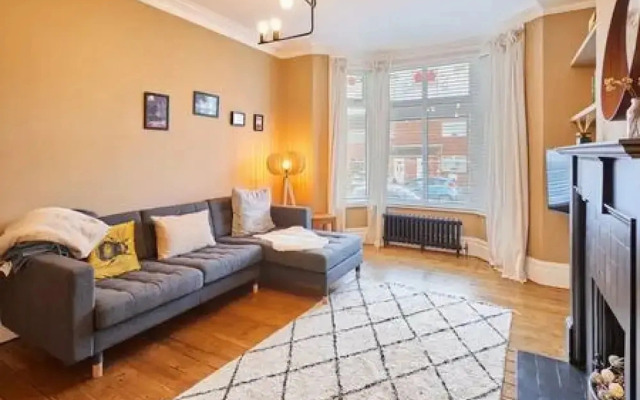 Host Stay Bath Street