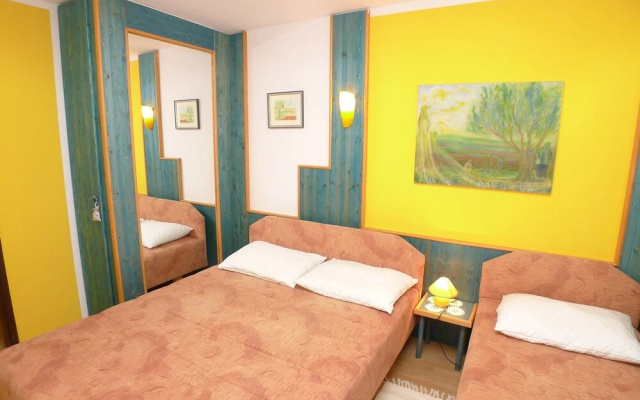 Apartment for 3 Persons With Beautiful Terrace