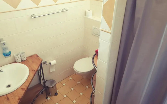Penzion a Restauracia Toldi