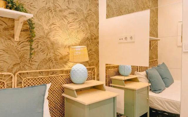 Charming Local Flat Near Sao Bento Palace