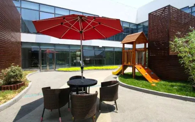 Vienna 3 Best Hotel (Lianyungang Guannan High-Speed Railway Station)