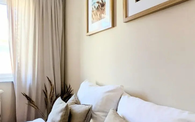 Large Holiday Apartment With Sauna