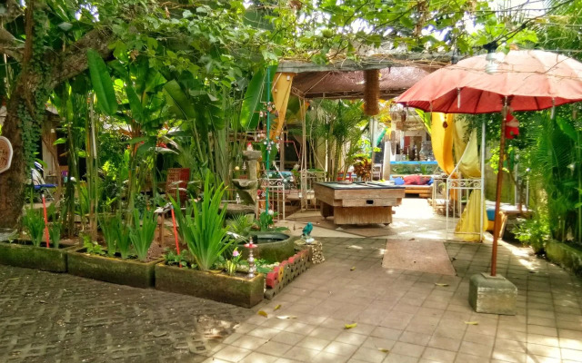 Rumah Warna