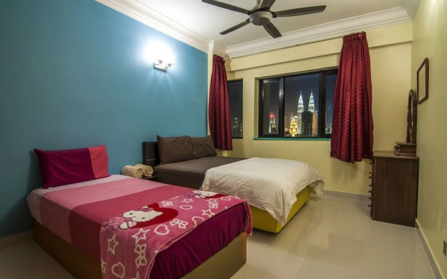 PWTC Bistari Service Apartment