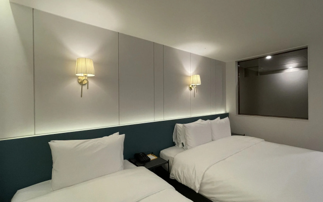 Yangsan Bukbudong Button Hotel Sports Complex Branch