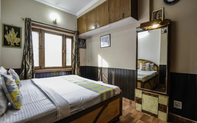 Oyo Home 22653 Fancy 3bhk