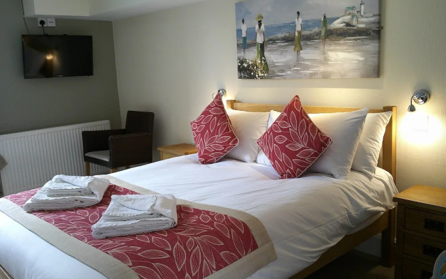 The Crown Hotel
