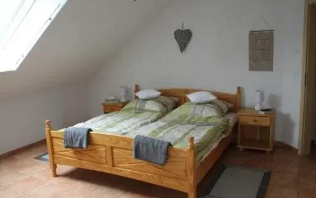 The Vines Holiday House