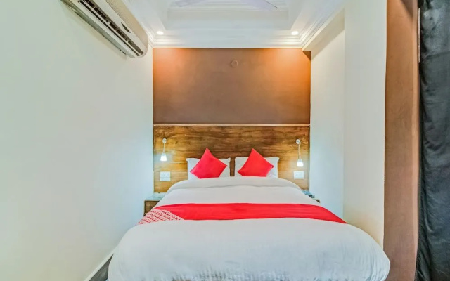 Oyo 24171 Hotel Meridian