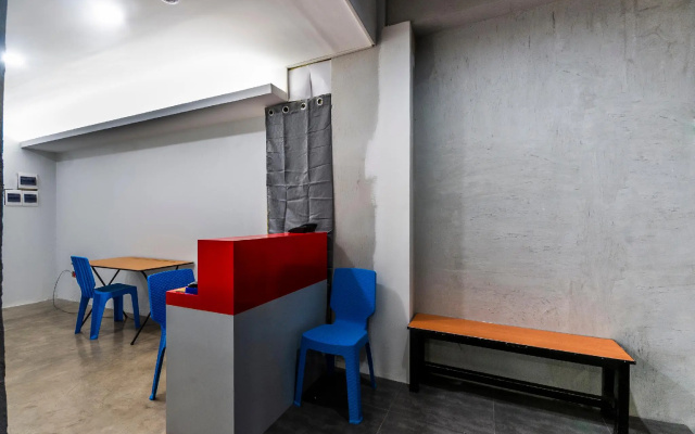 OYO 476 Hedda Hotel (Quarantine Hotel) (Vaccinated Staff)