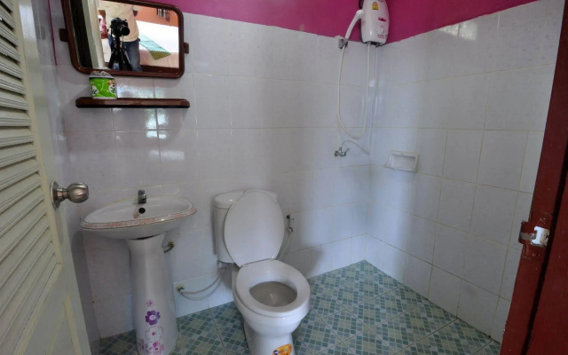 Phi Phi Sand Sea House