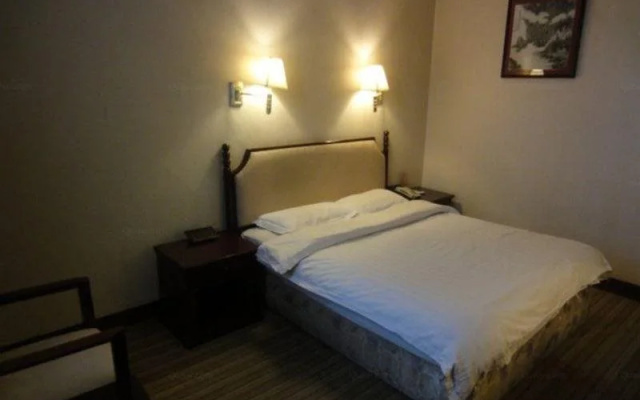Xian Yan Lian Commercial Hotel