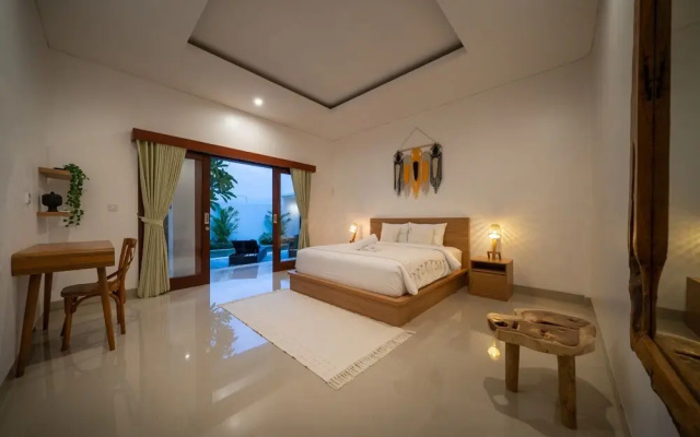 AV Villa Selina