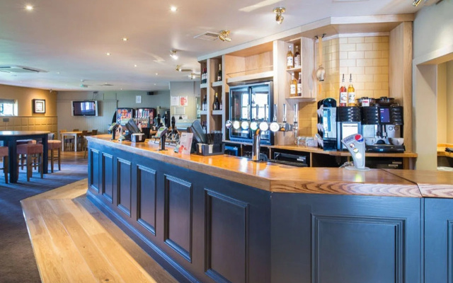 Premier Inn Swindon West