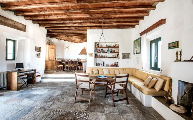 Villa Vrissi