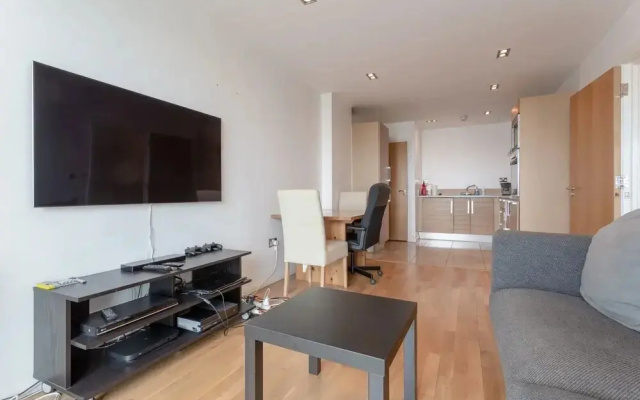 Luxury 2 bedroom Apartment London - RGB 65378