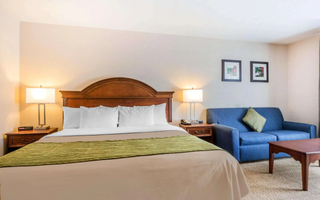 Comfort Inn & Suites South Burlington near University