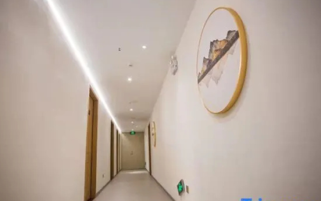 Xinfeng xiquan Hotel