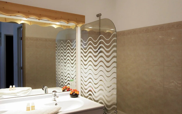 Traditional apartment on the slopes in St Jean d'Arves