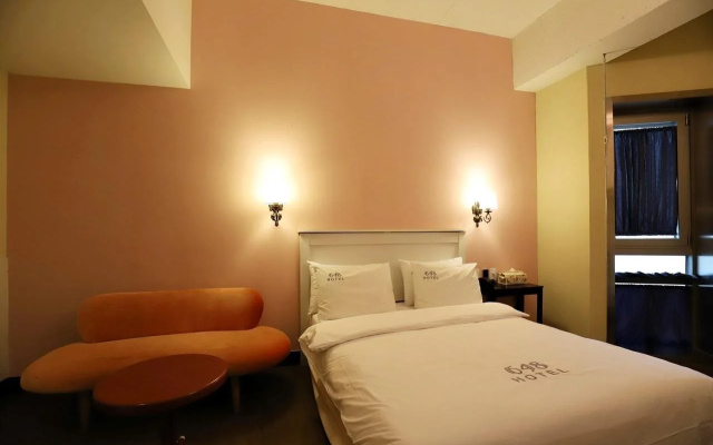 648 Hotel