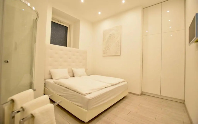 Binder Home Stylish Studios Budapest Parliament