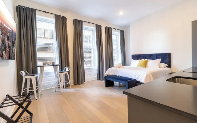 Thena Hotel