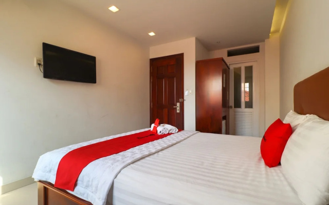 RedDoorz near Aeon Mall Binh Tan