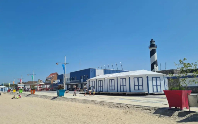 "Les Embruns" Maison meublée, proche de la mer