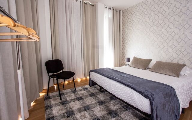 Отель Central Guest House Португалия, Понта-Делгада - отзывы, цены и фото номеров - забронировать отель Central Guest House онлайн комната для гостей