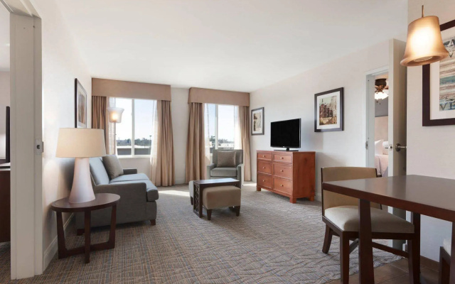 Homewood Suites by Hilton Burlington