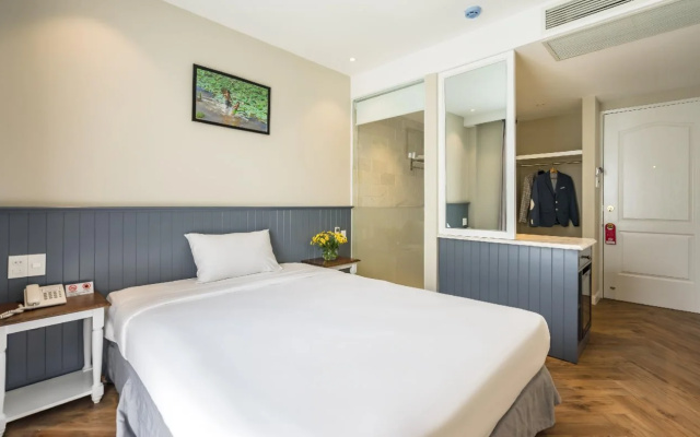 Parklane Hotel Saigon South