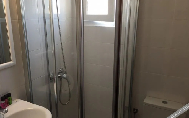 Hostal Illes Pitiüses