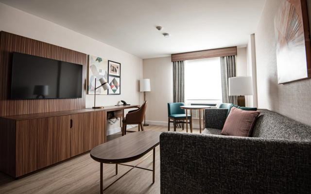 Holiday Inn & Suites Winnipeg Downtown by IHG