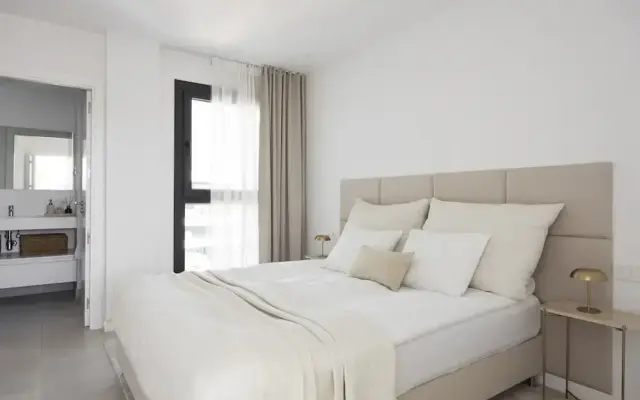 Stylish Luxury Suite With Terrace in Higueron