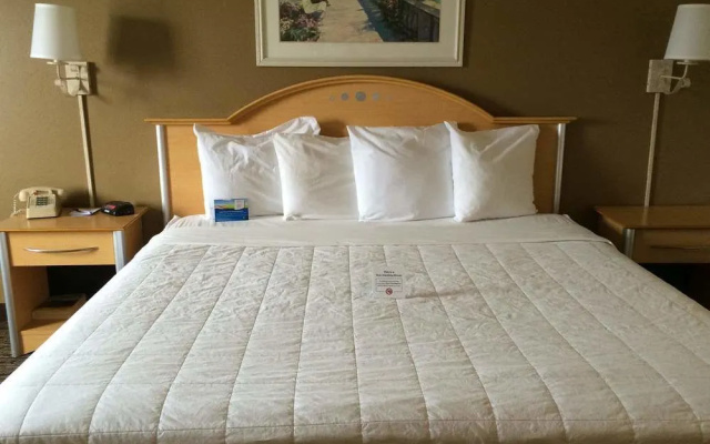 Baymont Inn & Suites Lawrenceburg