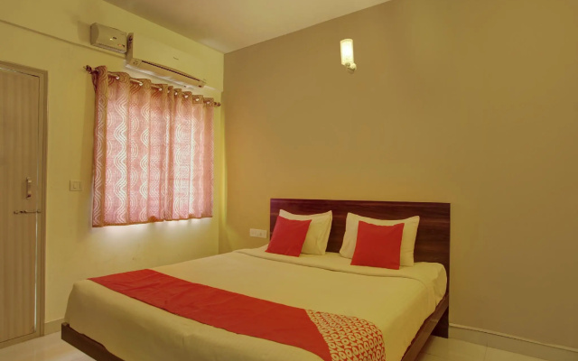 OYO 9946 CKB Apartment