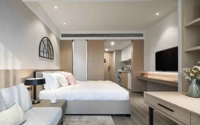 Chongqing Yitang Hotel