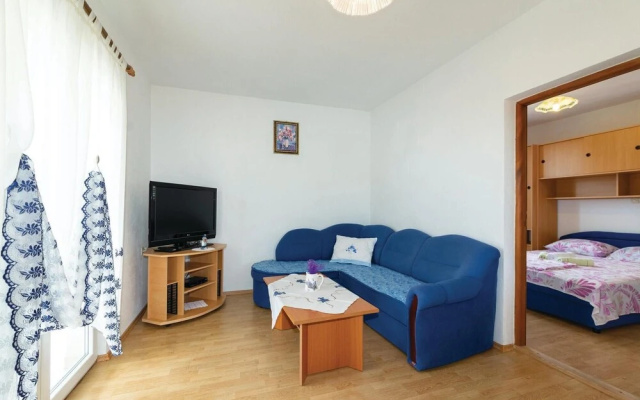 Awesome Apartment in Krusevo With 3 Bedrooms and Wifi