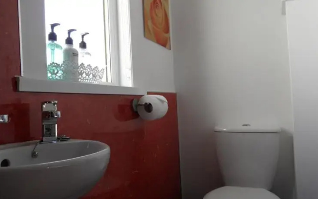 Maidens Guest House