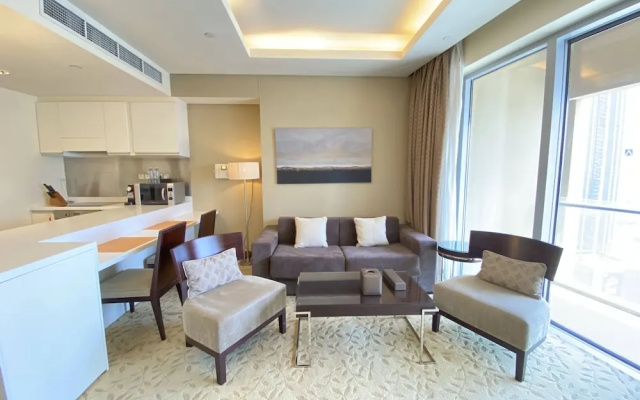 Lux BnB Address Dubai Mall Skyline Views